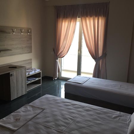 Herges Hotel Durrës Kültér fotó