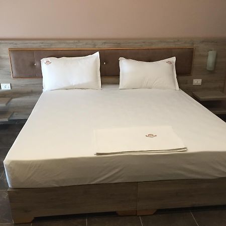 Herges Hotel Durrës Kültér fotó